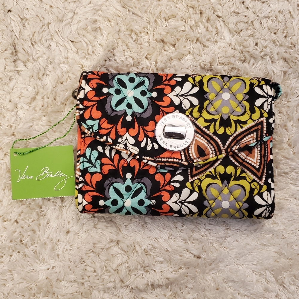 Vera Bradley Smartphone wristlet